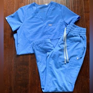 Figs Scrub Set-Lola Pants Small /Catarina Top Small